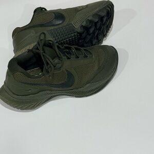 Men's Nike SFS React Olive Green Athletic Shoes